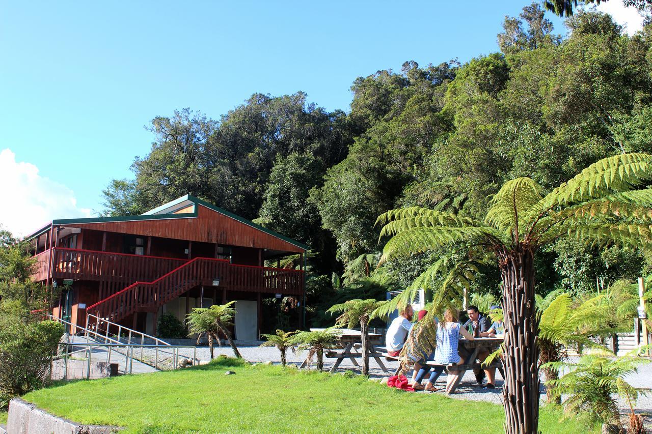 Fox Glacier Pod Hostel & Inn Kültér fotó